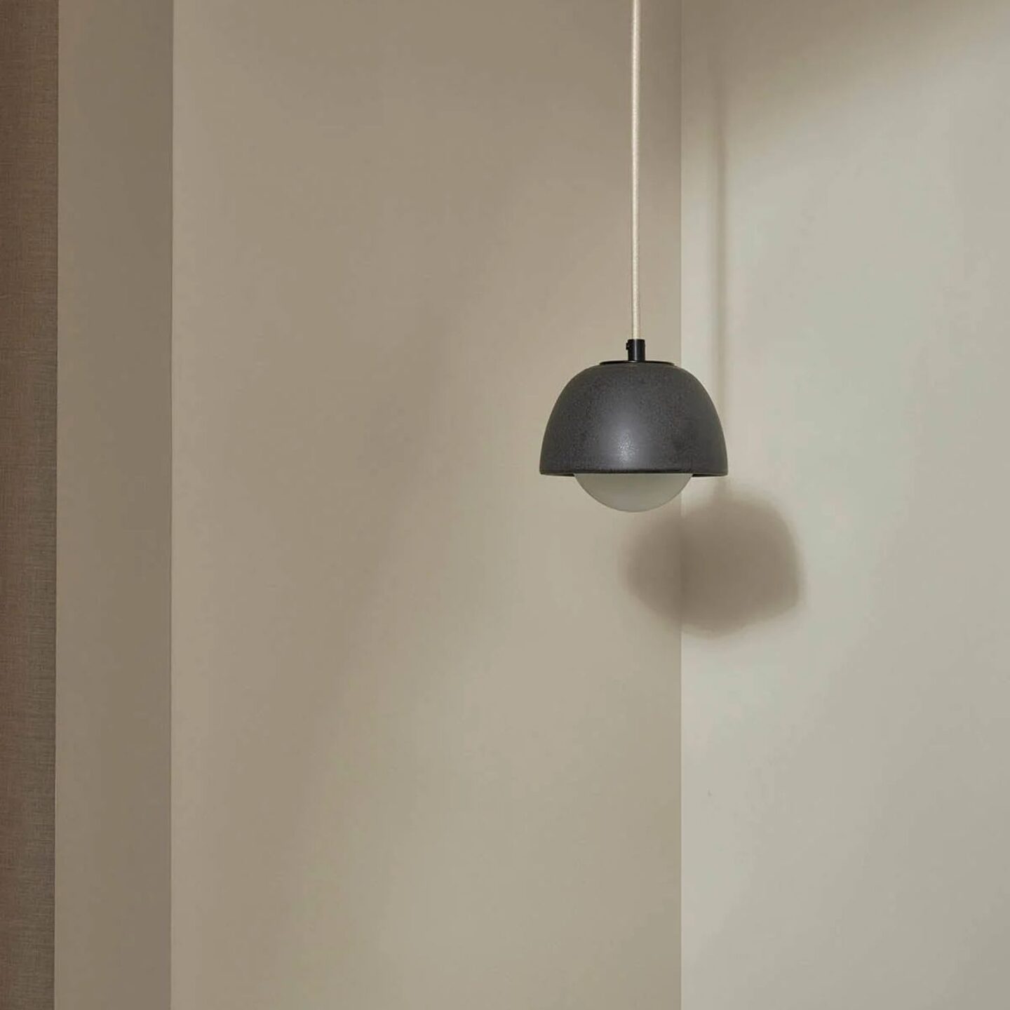Terra 0 Pendant Light - Fabric Lead, Brushed Black